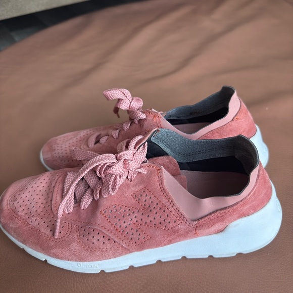 New Balance ML1978 Pink Suede Vibram Sole Trainers 'Dusted Peach Size 7 - Picture 13 of 13